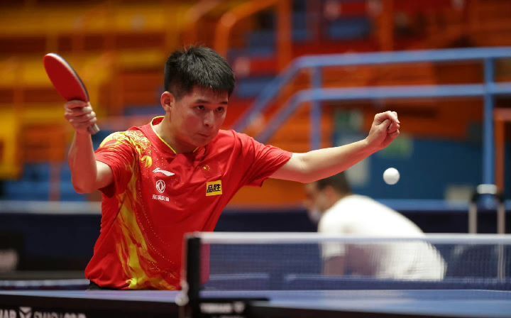 其背后的深 其背后的深