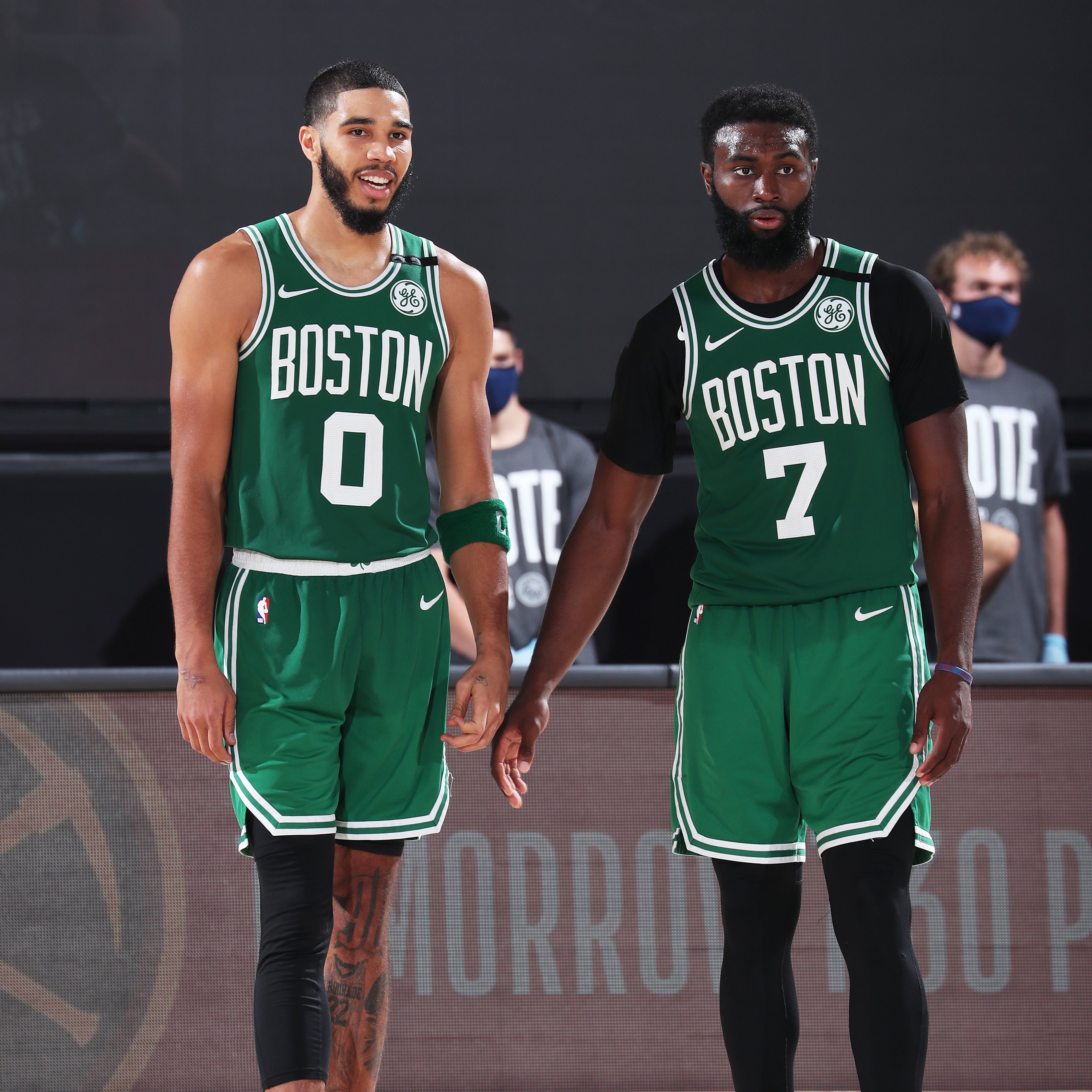 已足够耀眼 已足够耀眼